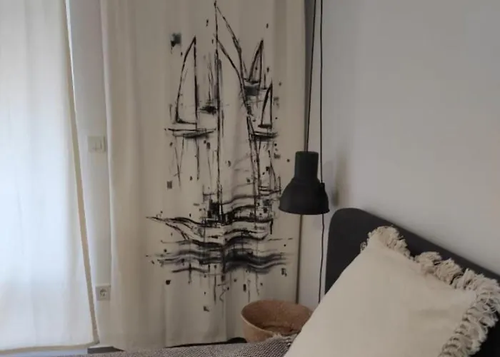 Modern Beachfront Near Sibenik Lejlighed Srima