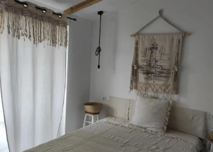 Modern Beachfront Near Sibenik Apartamento Srima