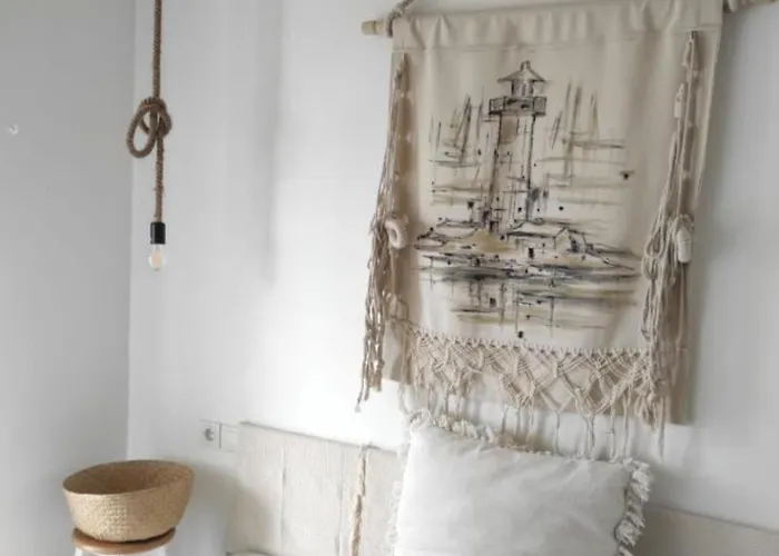 Modern Beachfront Near Sibenik Lejlighed