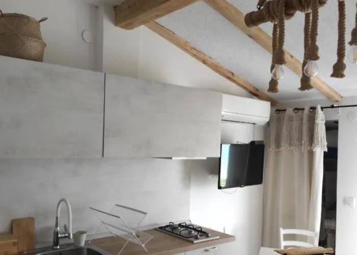 Modern Beachfront Near Sibenik * Srima