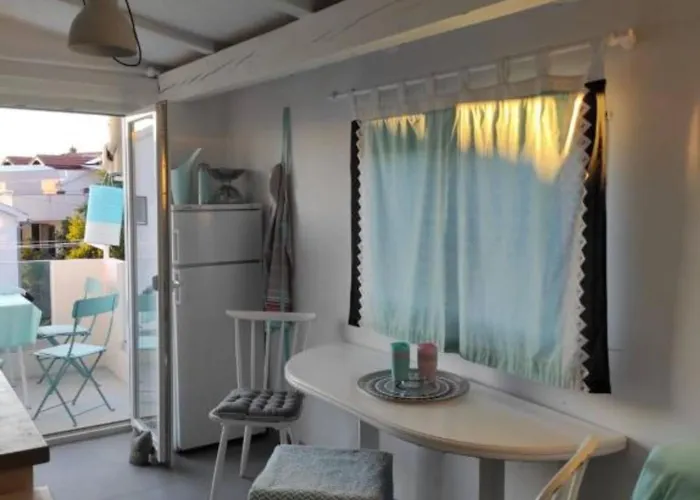 Lejlighed Modern Beachfront Near Sibenik